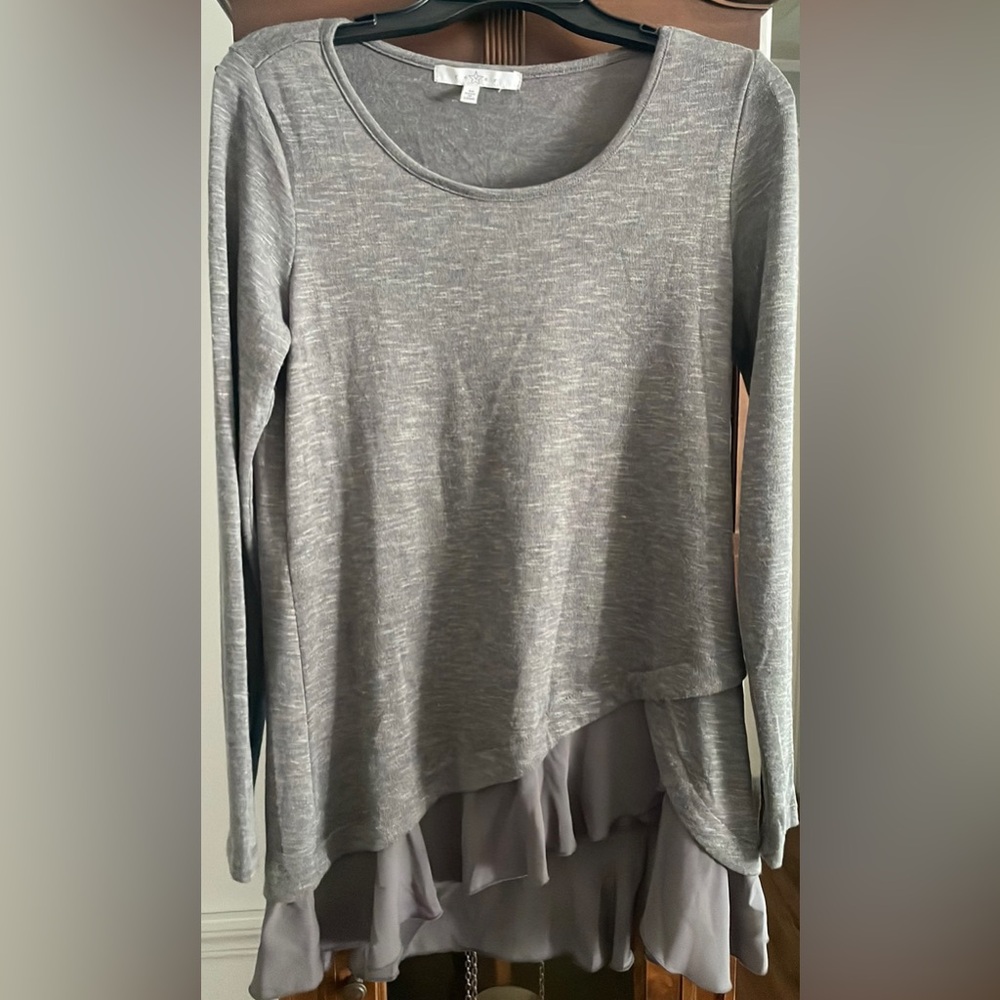NWT Fever Heather Grey Tunic Top
